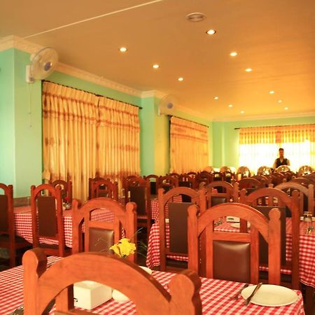Hotel River Park Pokhara Eksteriør billede