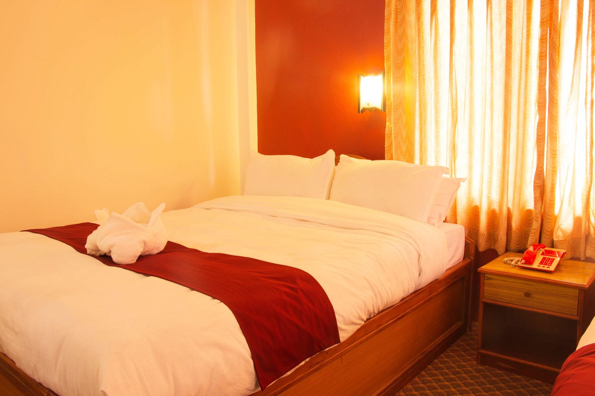 Hotel River Park Pokhara Eksteriør billede