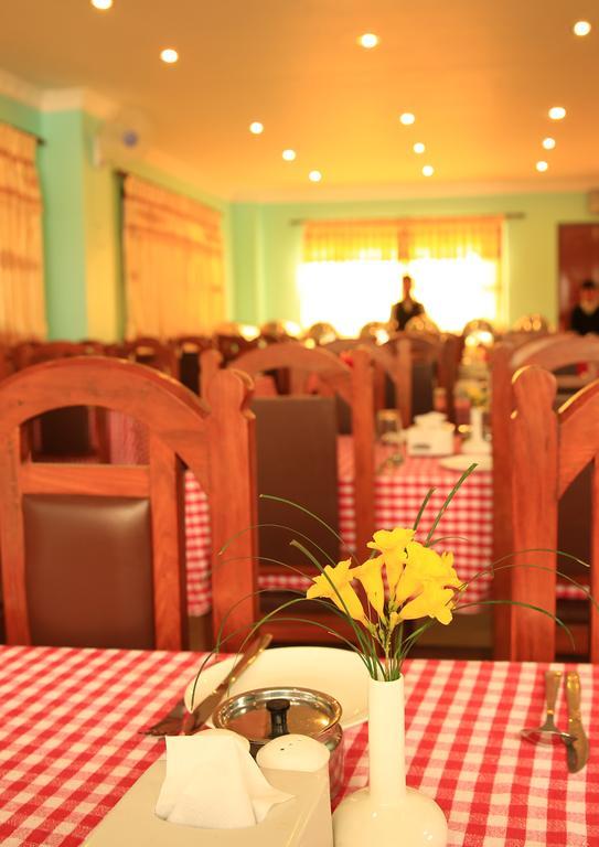 Hotel River Park Pokhara Eksteriør billede