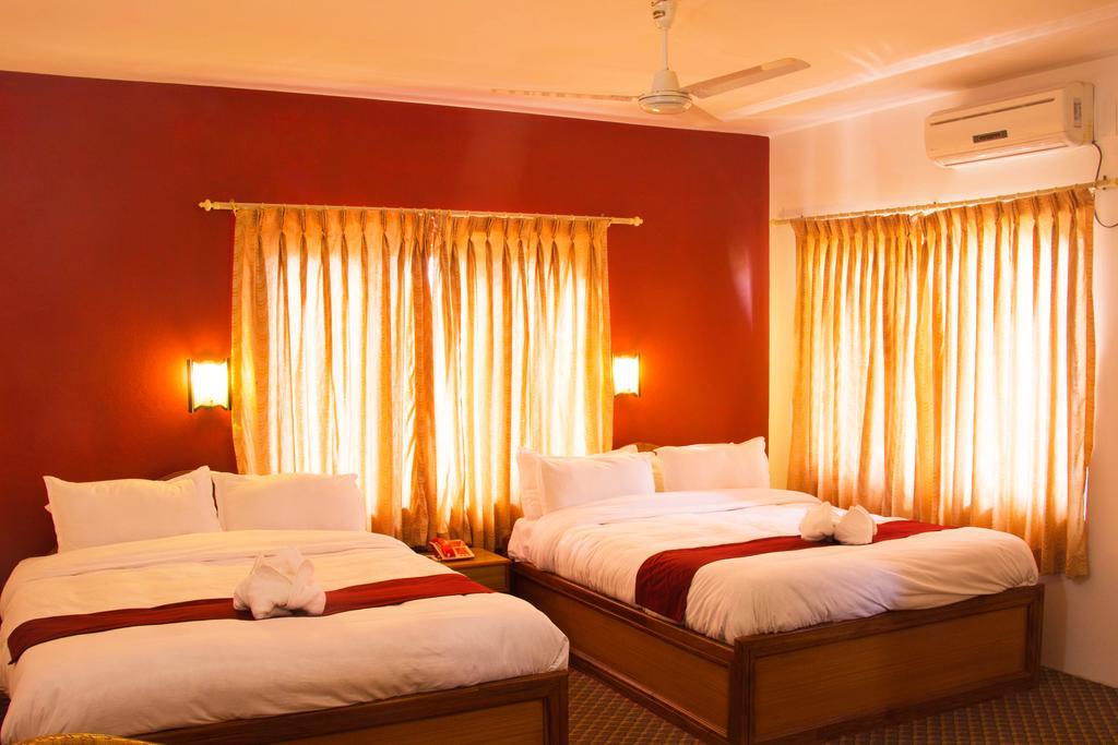 Hotel River Park Pokhara Eksteriør billede