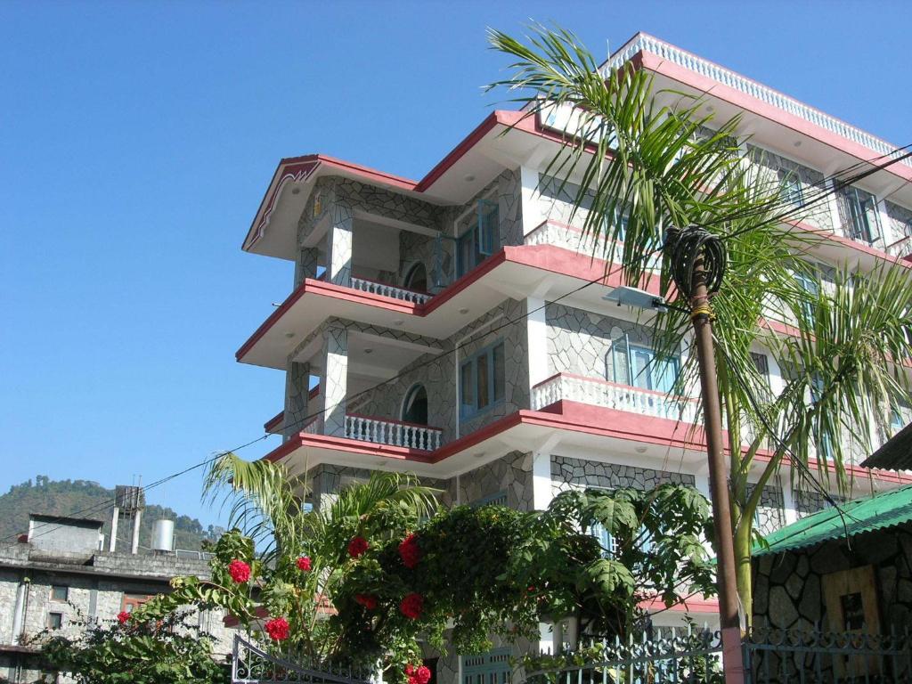 Hotel River Park Pokhara Eksteriør billede