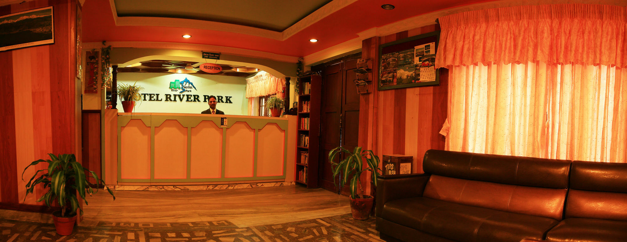 Hotel River Park Pokhara Eksteriør billede